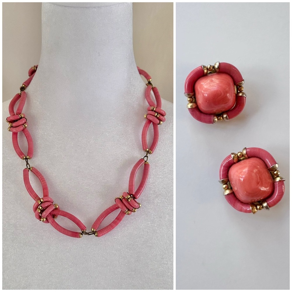 Archimede Seguso Vintage Faux Coral Murano Glass Necklace & Earrings Demi Parure